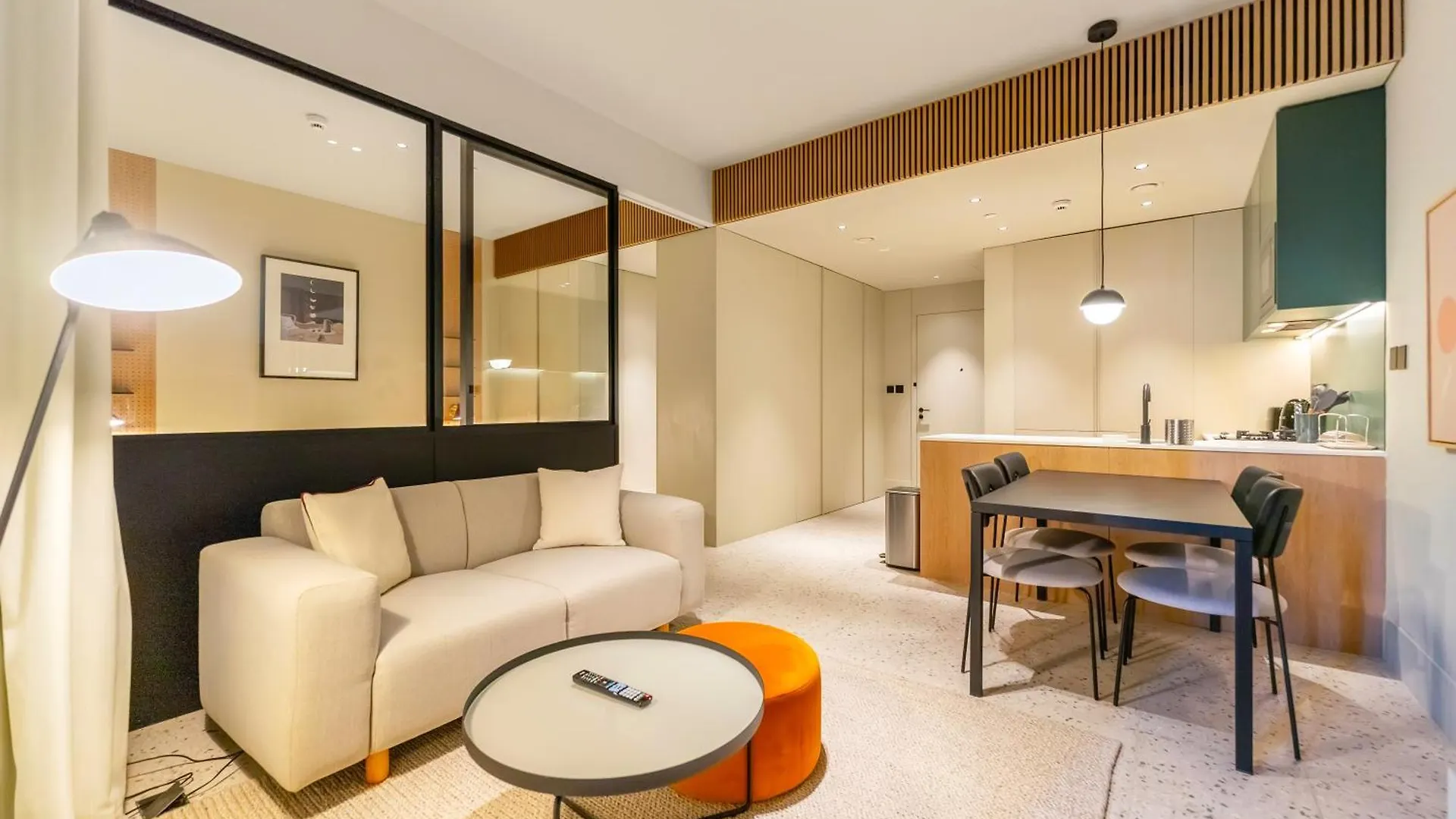 두바이 Fam Living - Upside Living - Wfh Friendly-Business Bay 아파트 0*,
