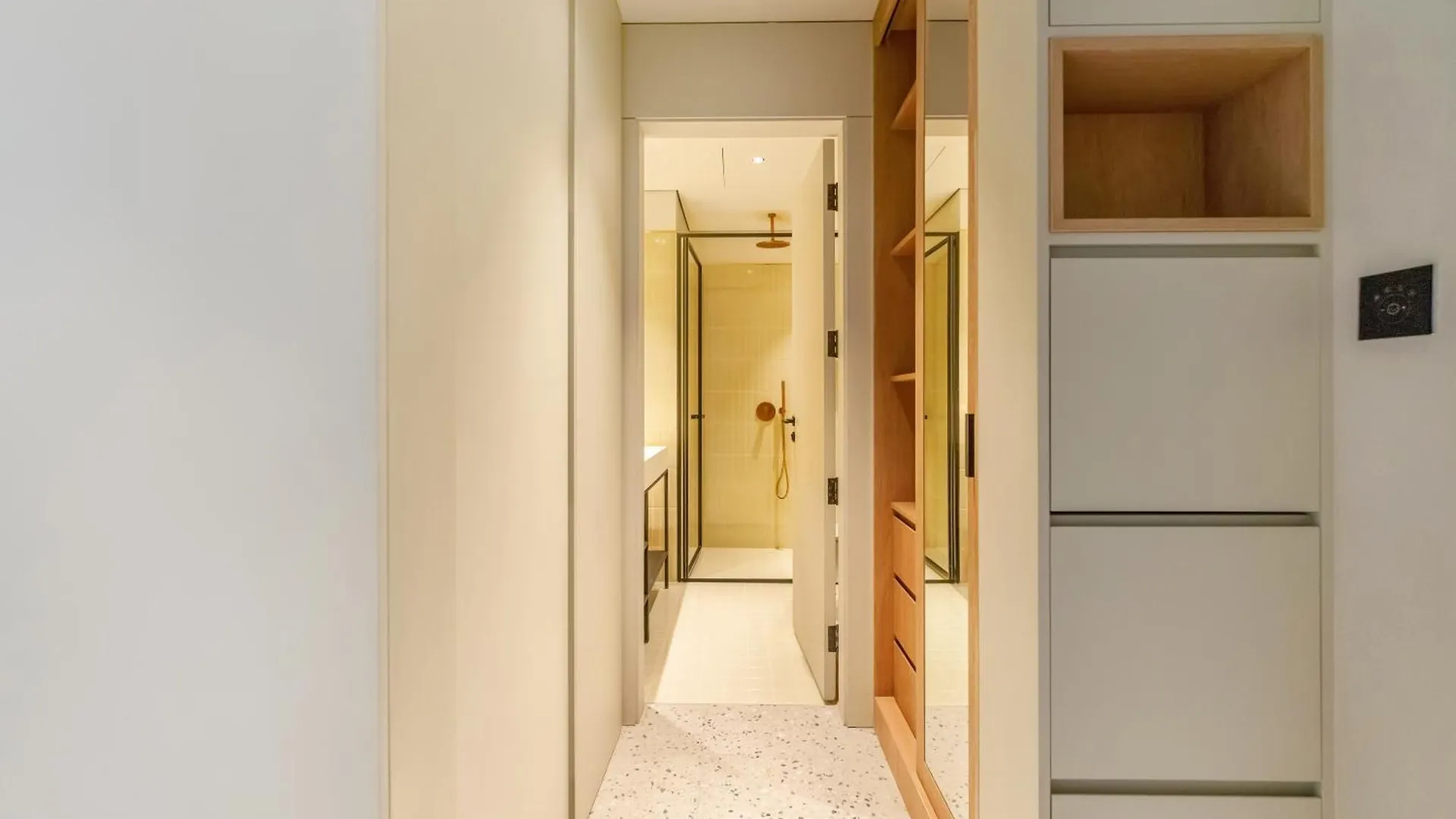 두바이 Fam Living - Upside Living - Wfh Friendly-Business Bay 아파트