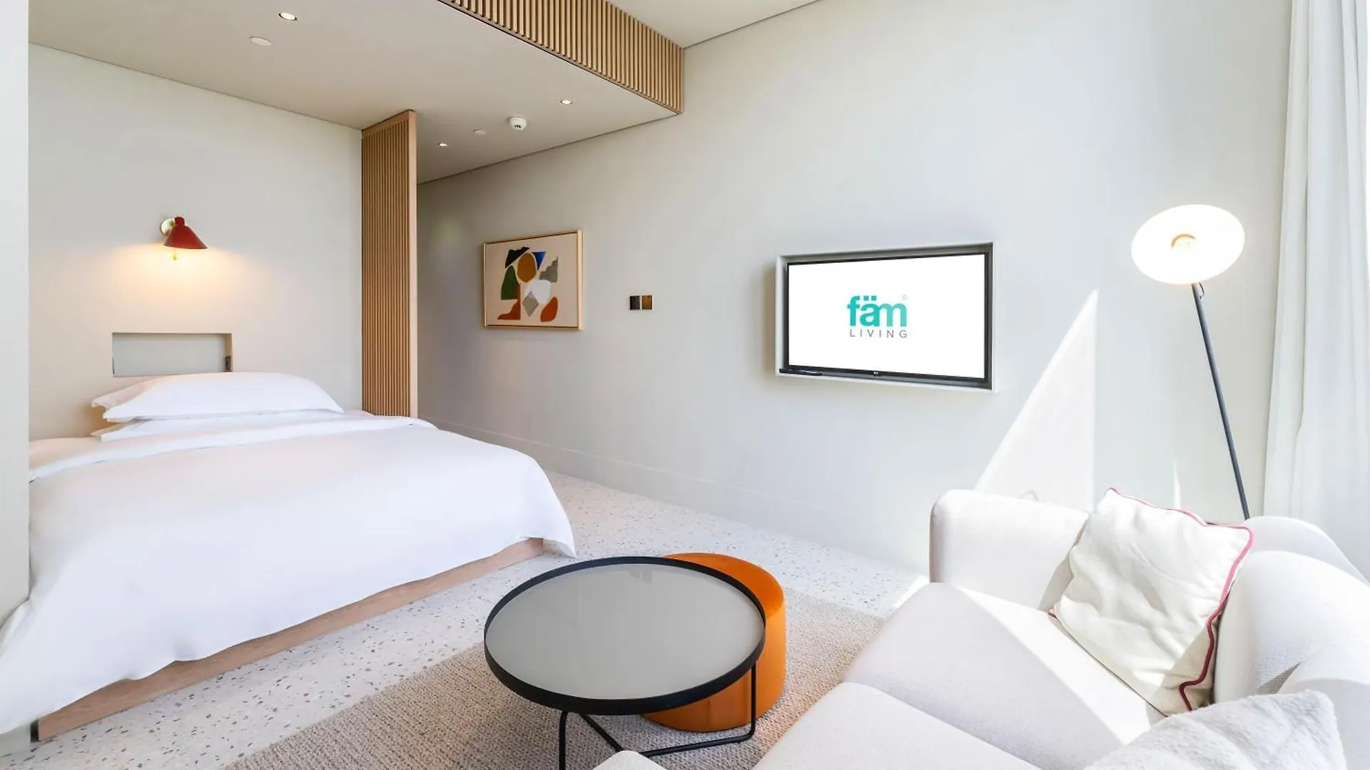 Fam Living - Upside Living - Wfh Friendly-Business Bay Apartment Dubai