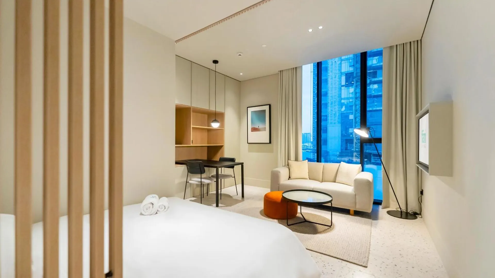 Fam Living - Upside Living - Wfh Friendly-Business Bay Apartment Dubai