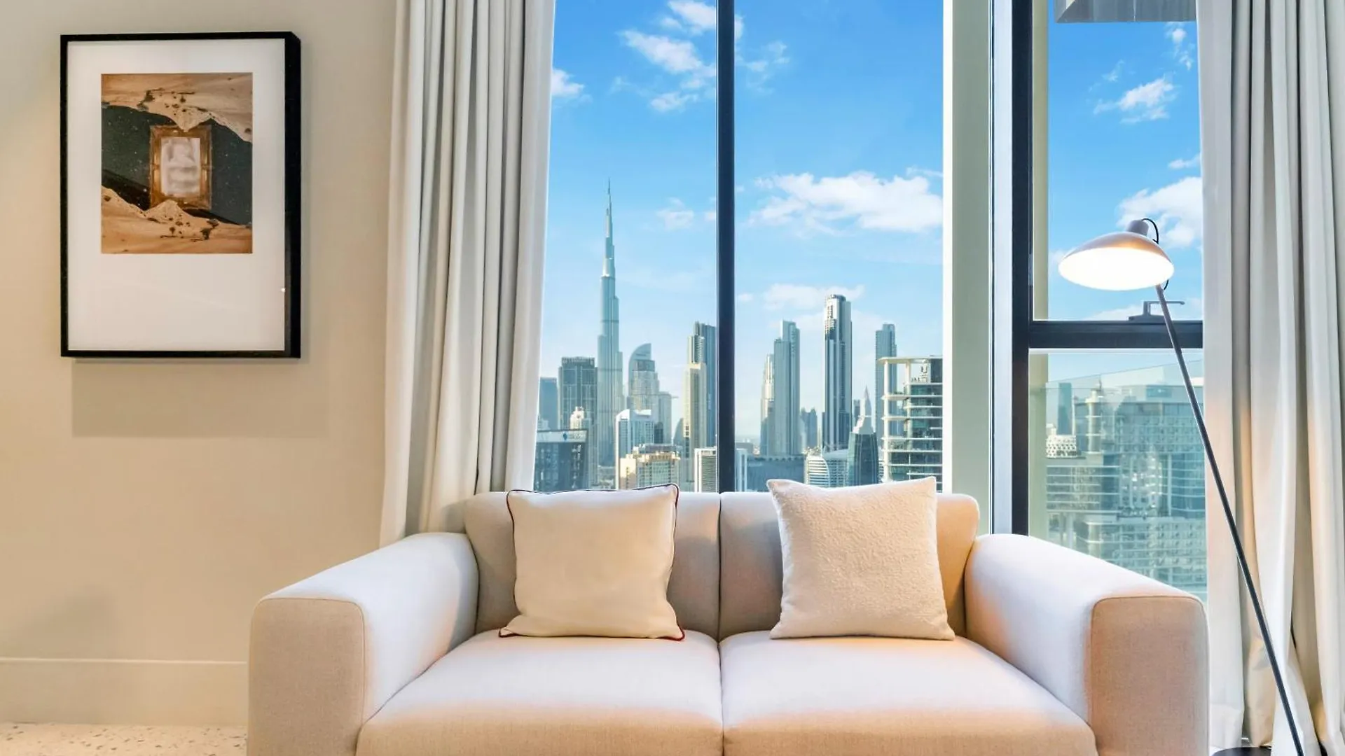 Fam Living - Upside Living - Wfh Friendly-Business Bay Apartment Dubai 0*,  United Arab Emirates