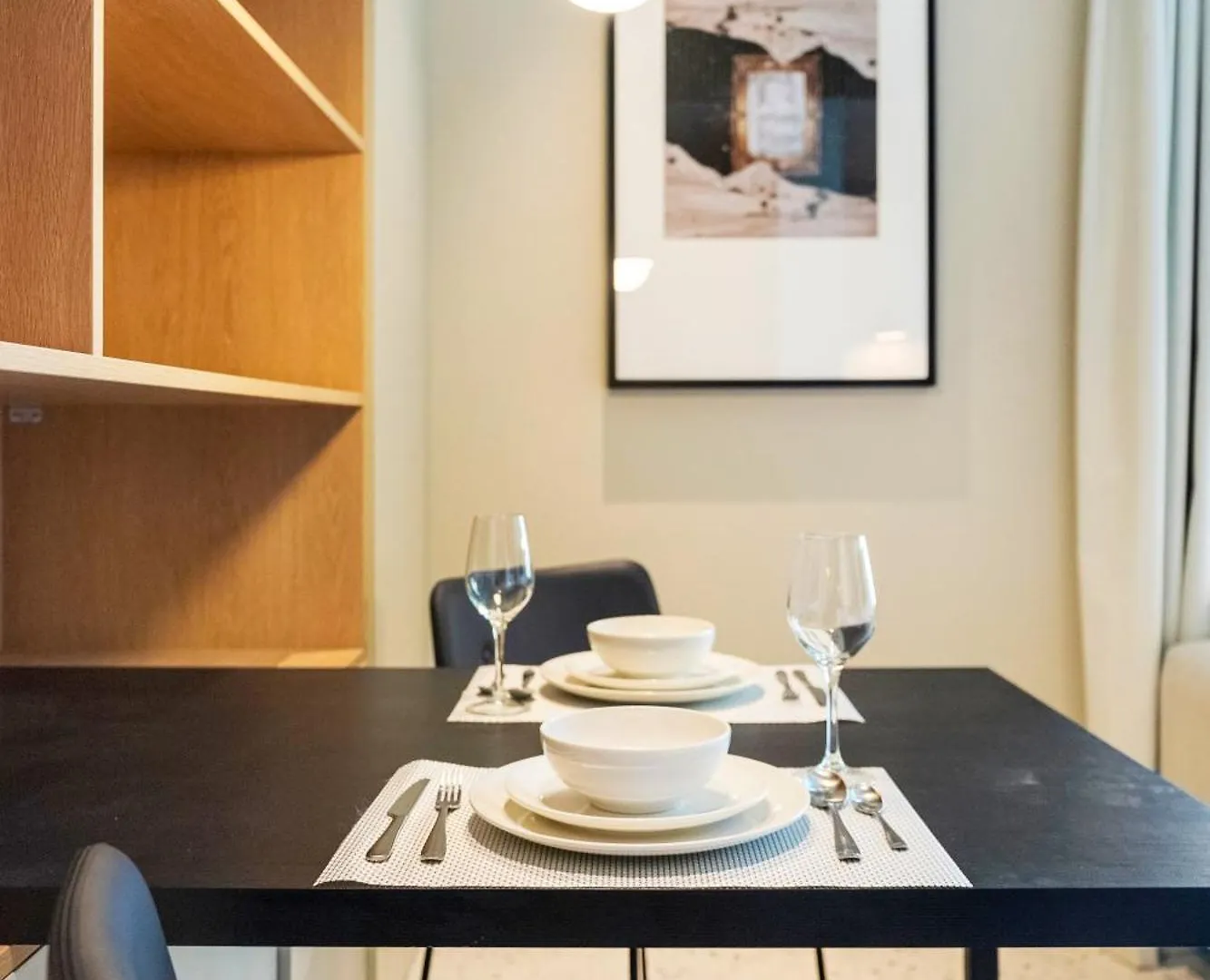 Fam Living - Upside Living - Wfh Friendly-Business Bay Apartment Dubai