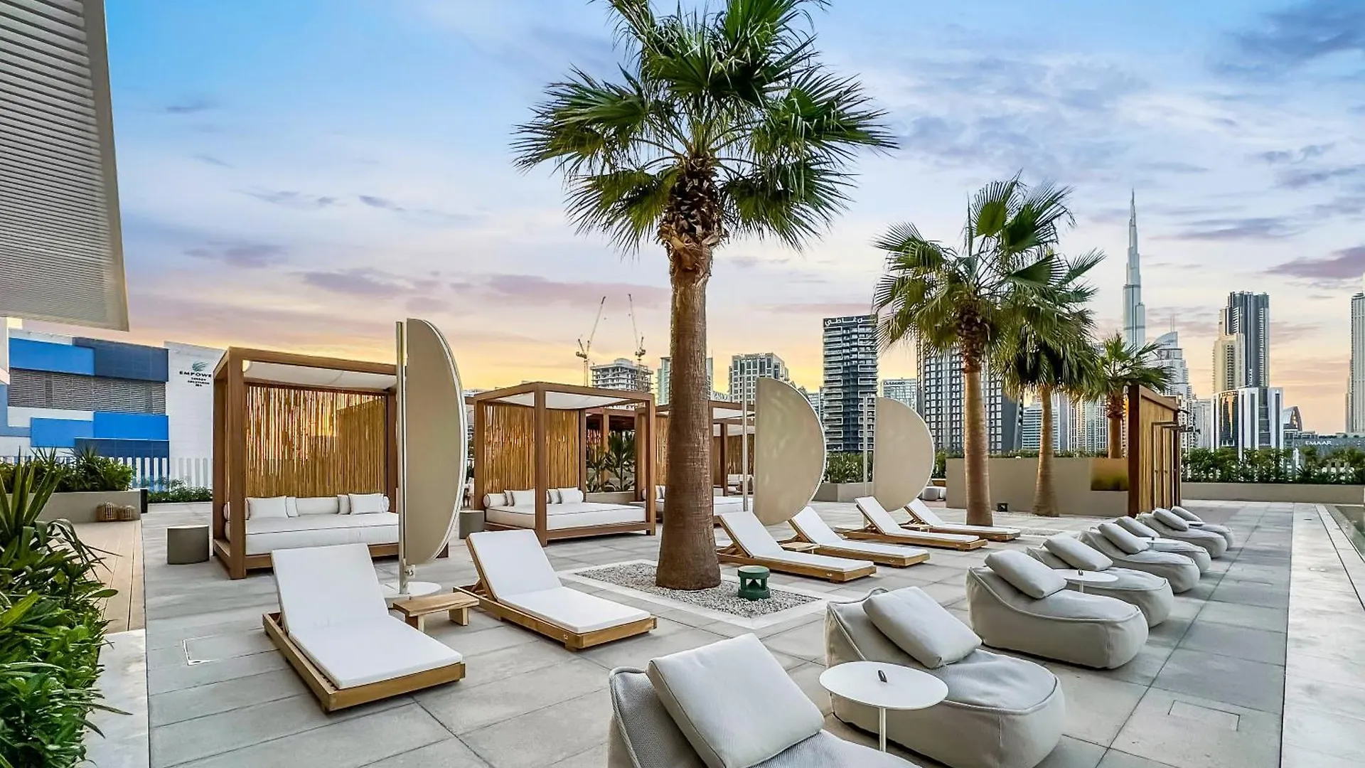 Fam Living - Upside Living - Wfh Friendly-Business Bay Apartment Dubai